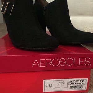 LADIES AEROSOLES BLACK DRESS SHOES SIZE 7 BRAND NEW NO TAGS